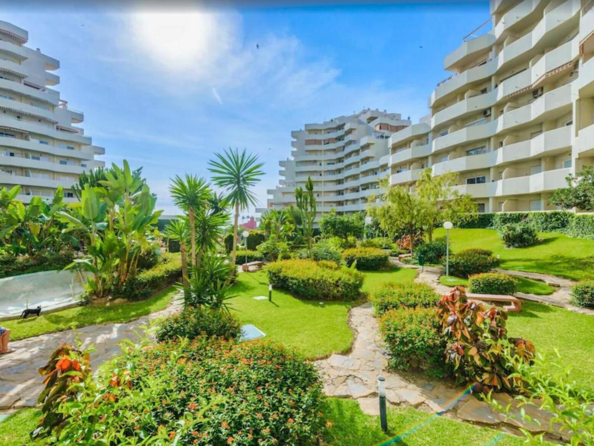 Benalbeach Playa - Estudio En Benalmádena Eksteriør billede